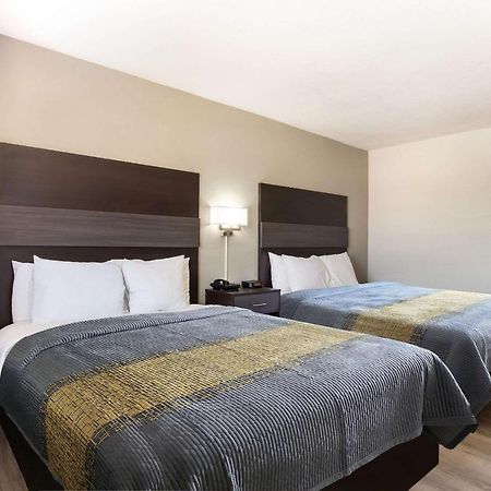 Rodeway Inn Branson, Brick House Esterno foto