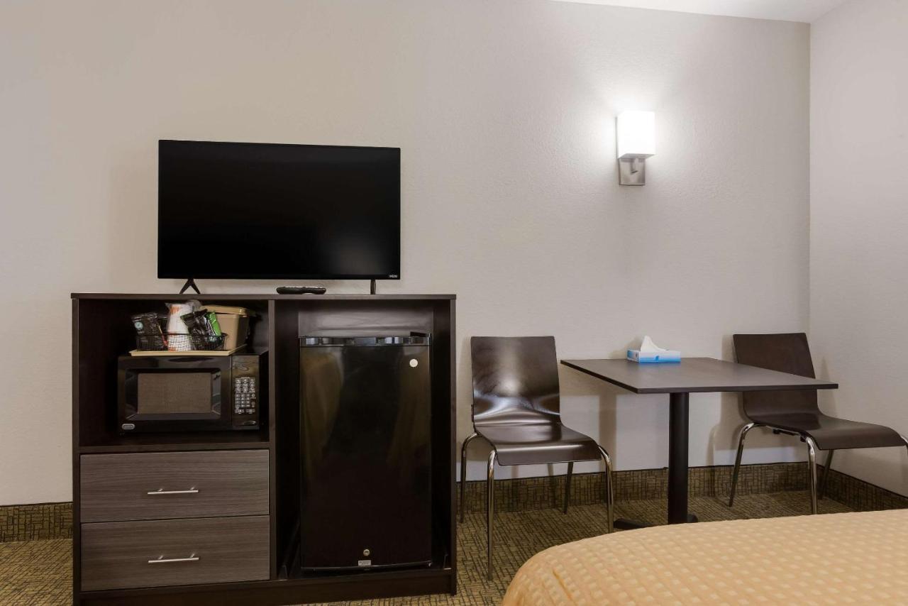 Rodeway Inn Branson, Brick House Esterno foto